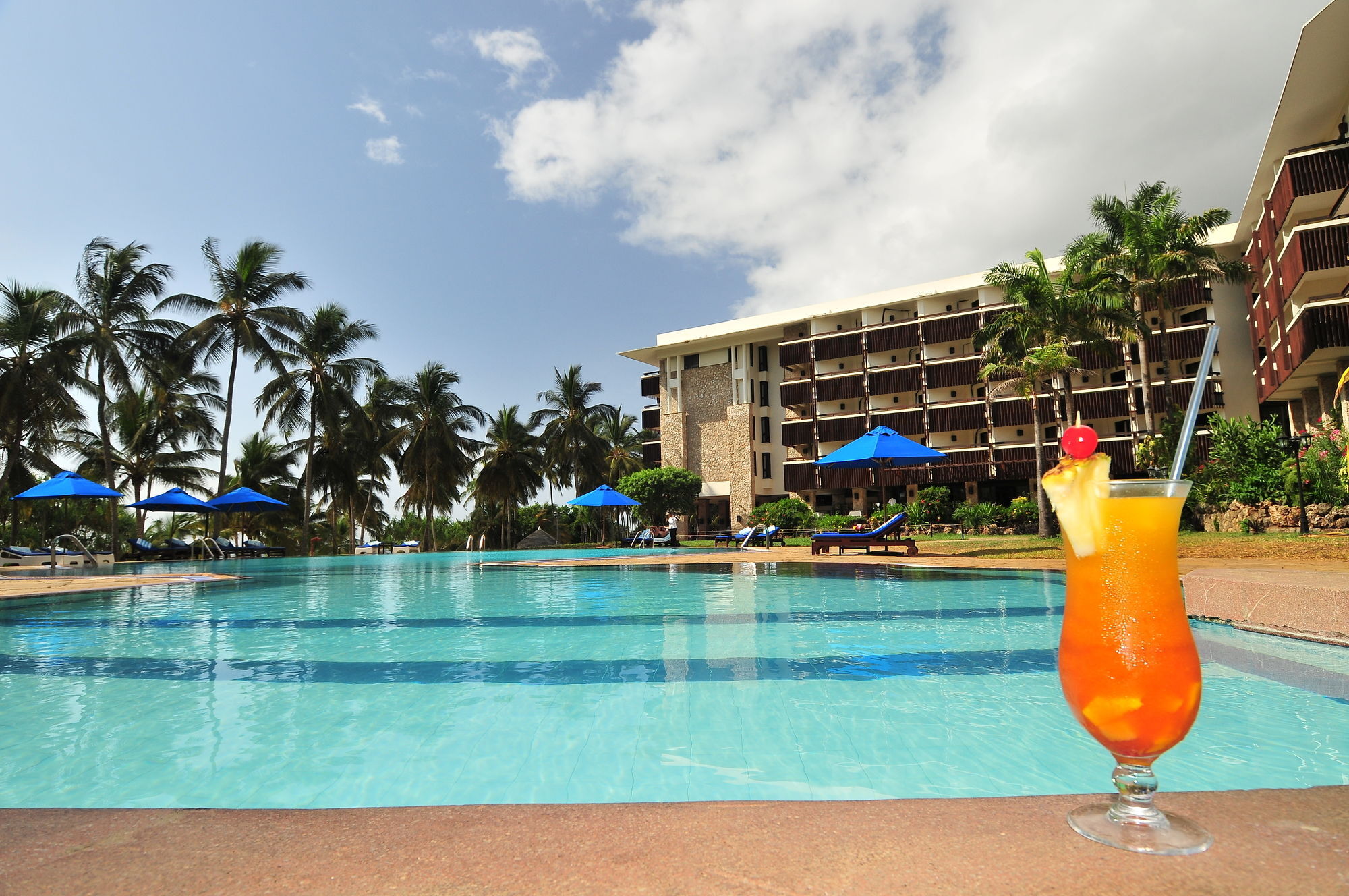 Mombasa Continental Resort Exterior foto